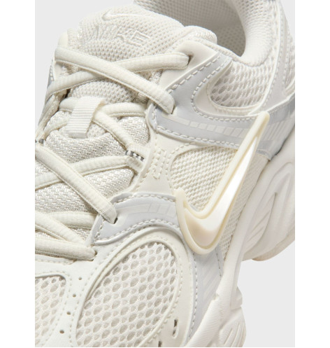 Nike V5 RNR Phantom Sail