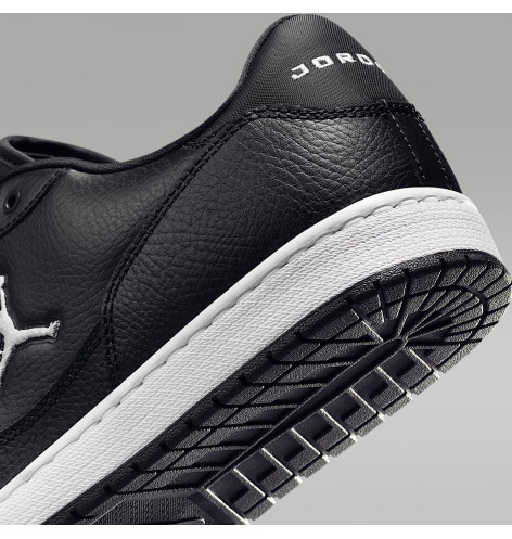 Кросівки чоловічі Air Jordan Court Connect Low Black IQ5698-001 45