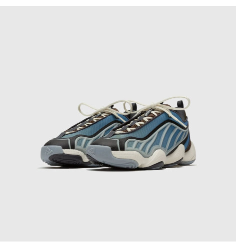 Packer x adidas FYW Intimidation Low