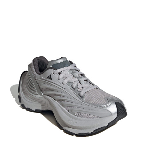 Кросівки Adidas XLG MTW
