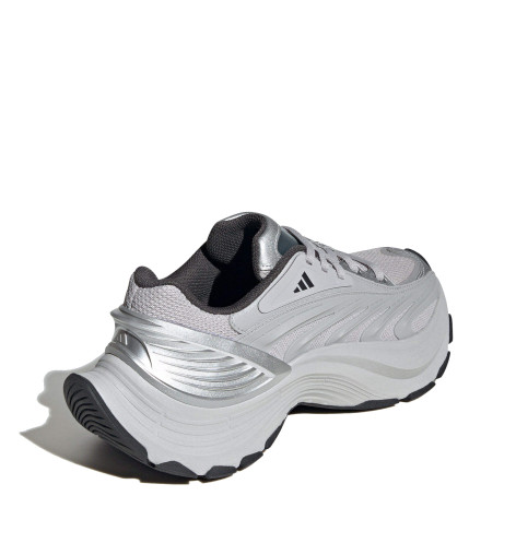 Кросівки Adidas XLG MTW