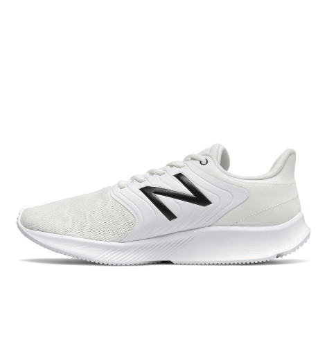 New Balance 68