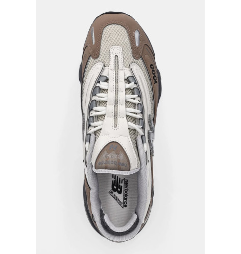 New Balance 1000 Mushroom