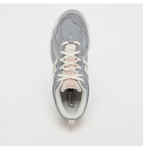New Balance 1906F