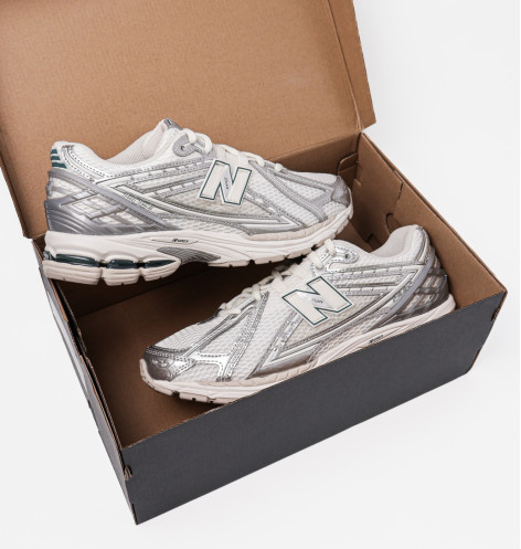 New Balance 1906R Silver Metallic Sea Salt