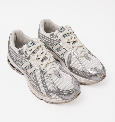 New Balance 1906R Silver Metallic Sea Salt