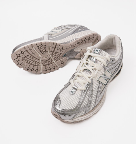 New Balance 1906R Silver Metallic Sea Salt