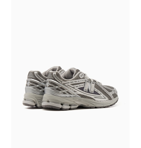 New Balance 1906R