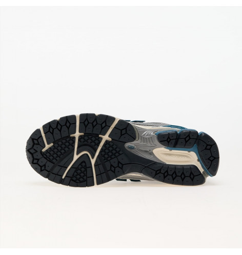 New Balance 1906R Silver Metallic Terrarium