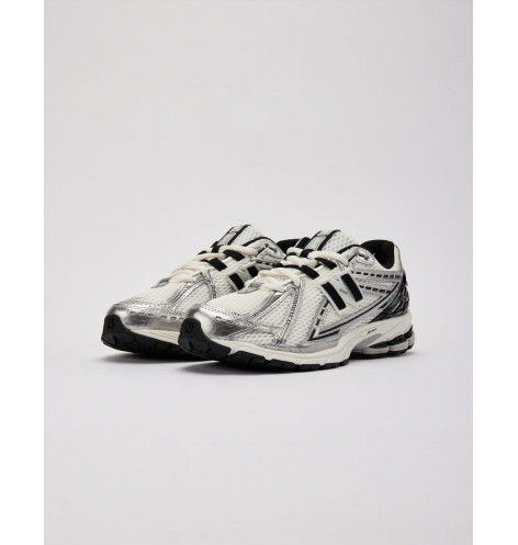 New Balance 1906R Silver Metallic Black