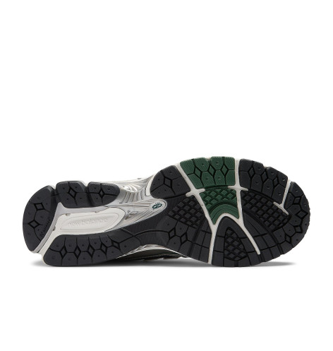 New Balance 1906R Silver Metallic Nightwatch Green