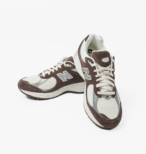 New Balance 2002R Brown