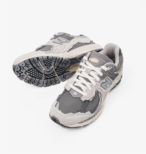 New Balance 2002R Protection Pack Rain Cloud