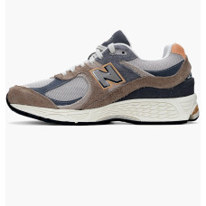 New Balance 2002r
