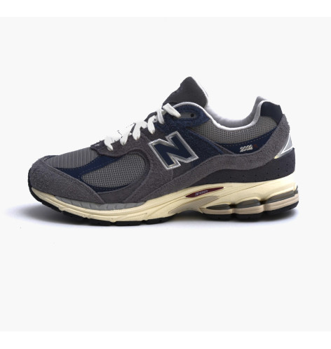 New Balance 2002R