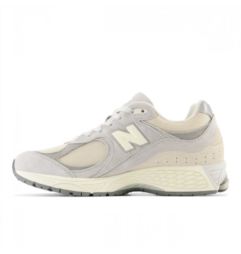 New balance 2002R