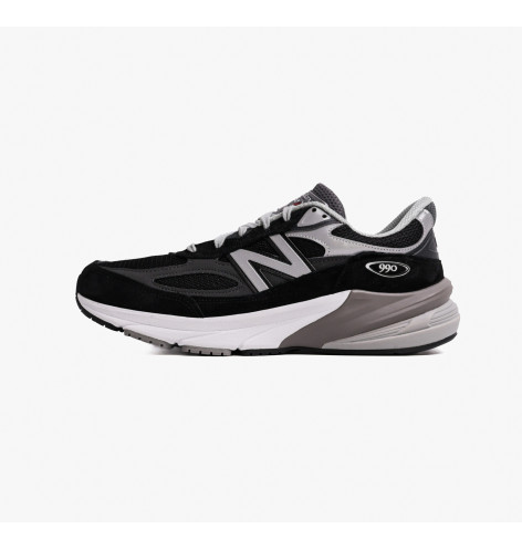 New Balance 990V6