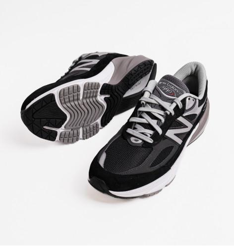 New Balance 990V6