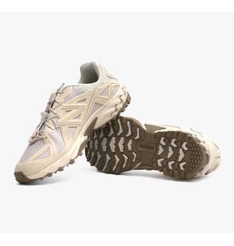 New Balance 610 White Beige
