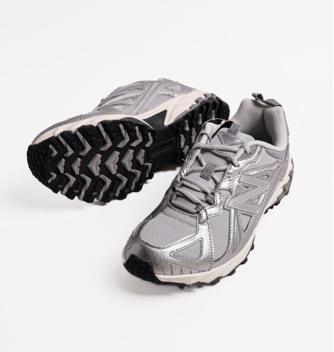 Кросівки унісекс New Balance 610 Metallic ML610TAU 37