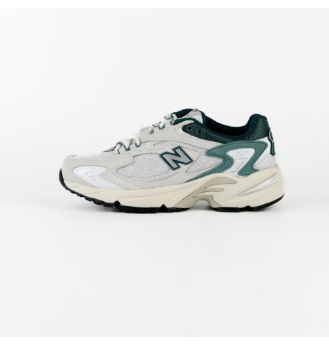 New Balance 725 White Green