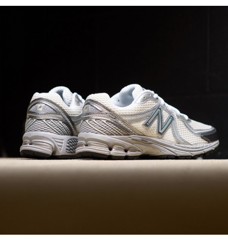 New Balance 860v2 Sea Salt Harbour Grey