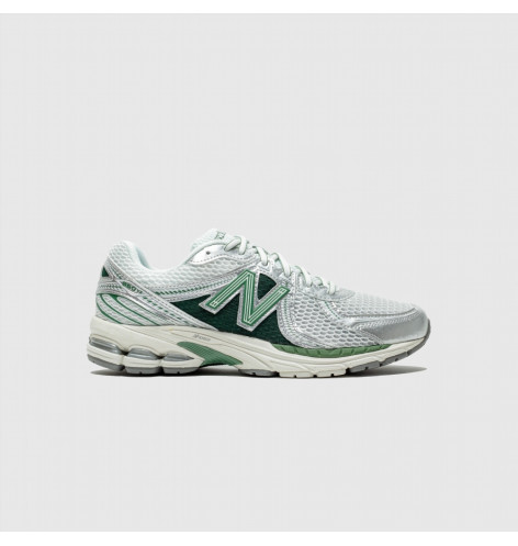 New Balance 860v2 Mallard Green