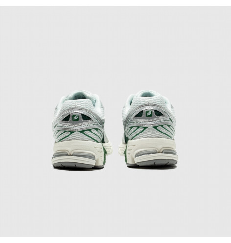 New Balance 860v2 Mallard Green