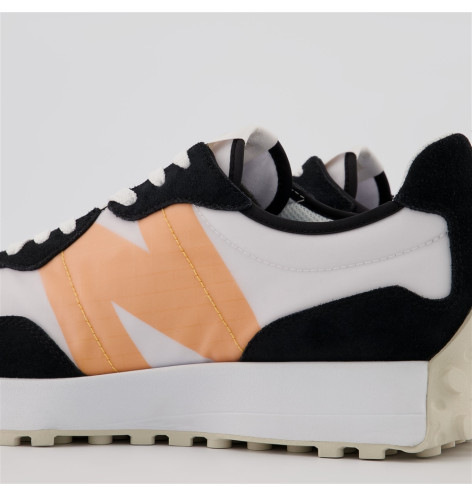 New Balance 327
