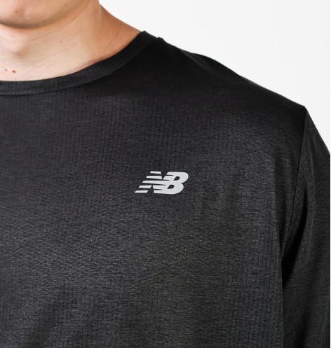 Лонгслів чоловічий New Balance Athletics Long Sleeve Black MT41256BK S
