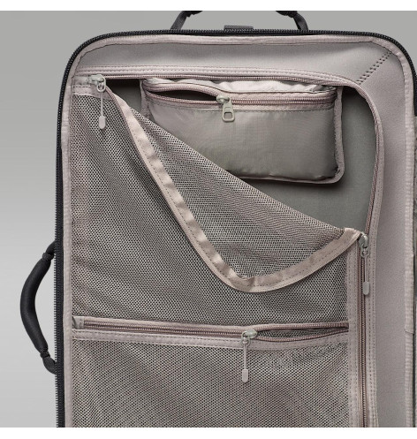 Валіза Nike Air Jordan Fiftyone49 Cabin Roller