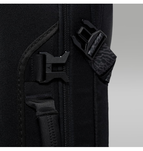 Валіза Nike Air Jordan Fiftyone49 Cabin Roller