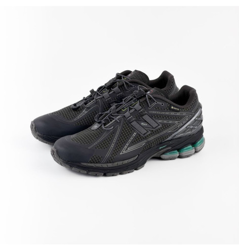 New Balance 1906R Gore-Tex
