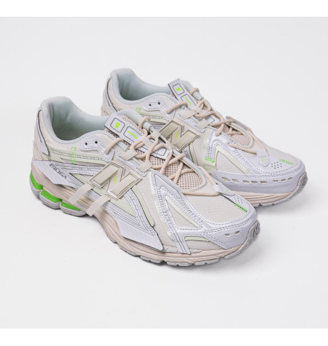 New Balance 1906a
