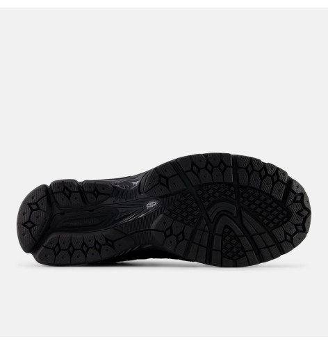 New Balance 200R Protection Pack Gore-Tex