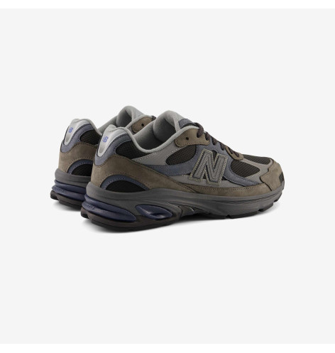 New Balance 2010 Tornado
