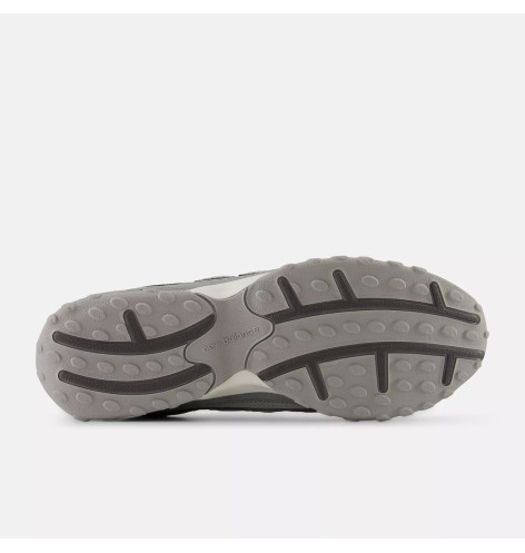 Кросівки New Balance 204L