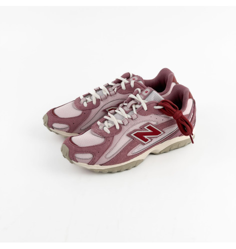 Кросівки жіночі New Balance 204L Pink U204L7AM 38