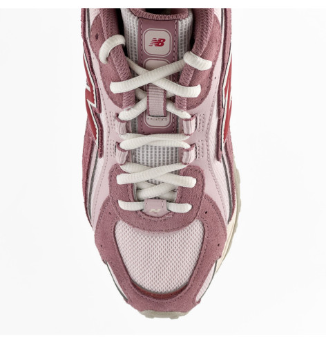 Кросівки жіночі New Balance 204L Pink U204L7AM 38