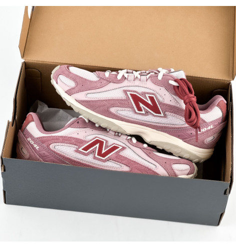 Кросівки жіночі New Balance 204L Pink U204L7AM 38