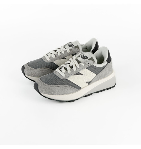 Кросівки New Balance 370