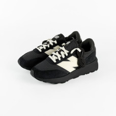 New Balance 370 Black Cement
