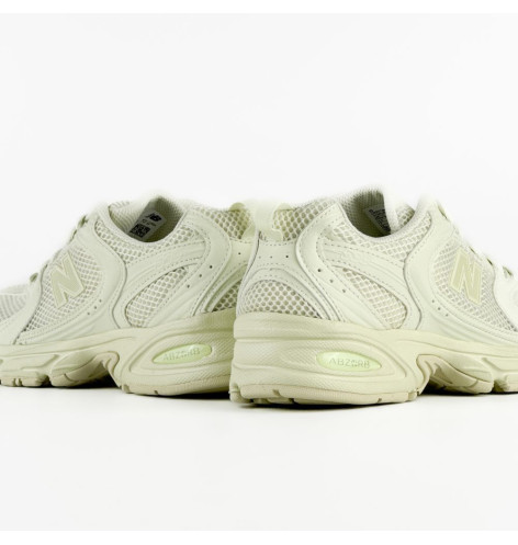 New Balance 530 Mineral