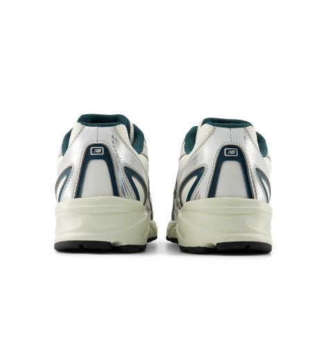 New Balance 740 Medusa Green Anora