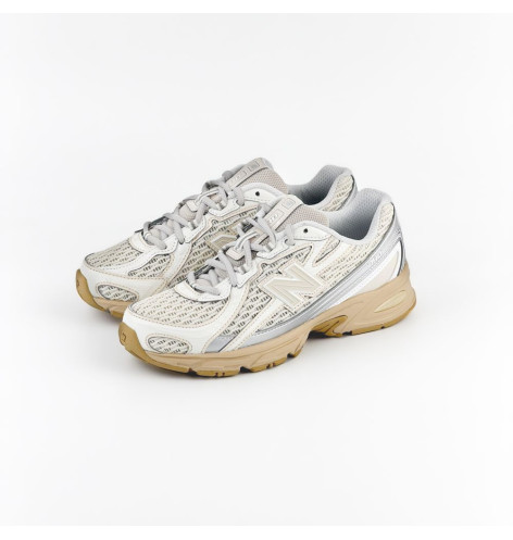 New Balance 740 Linen Toasted Sesame