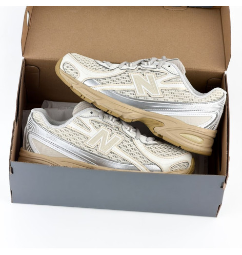 New Balance 740 Linen Toasted Sesame