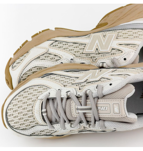 New Balance 740 Linen Toasted Sesame