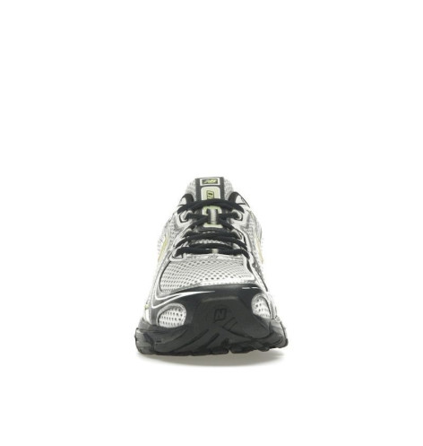New Balance 740 Phantom Firefly
