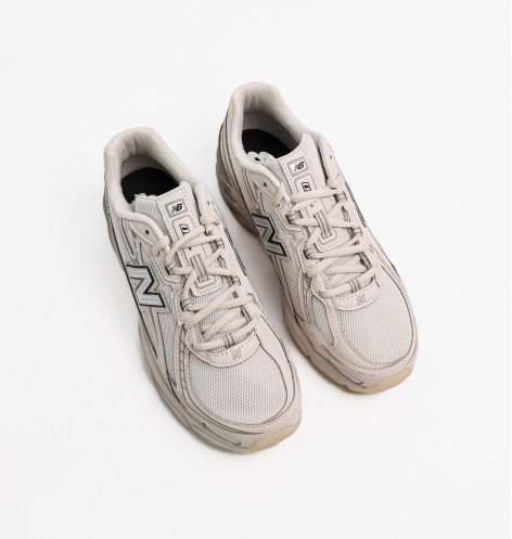 Кросівки чоловічі New Balance 740 Lunar New Year Beige U740LN1 37.5
