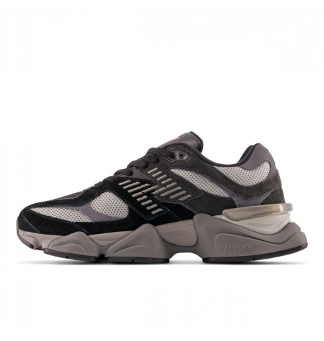 Кросівки унісекс New Balance 9060 Grey U9060Blk 40